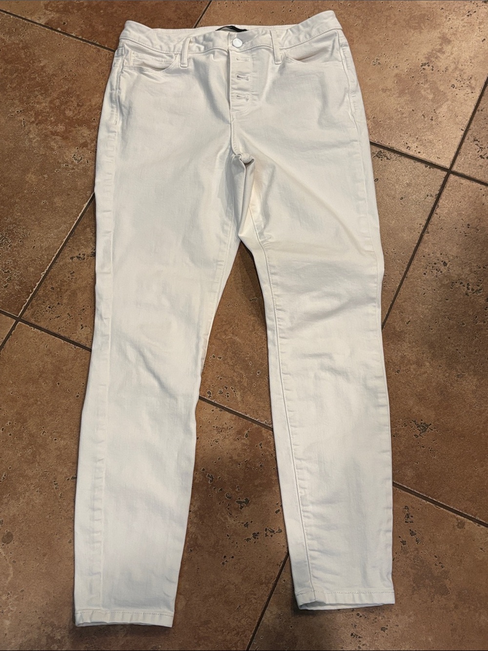 Simply Vera Vera Wang Women's White Skinny Jeans